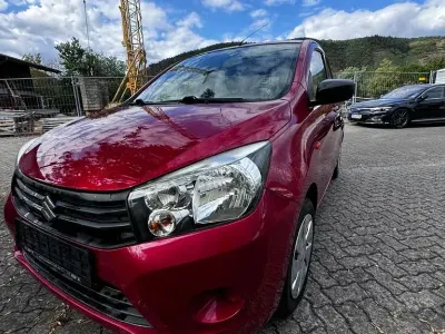 Gebraucht Suzuki Celerio Club 68 PS (50 kW) 2016 Rot Kleinwagen