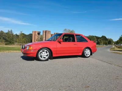 Gebraucht Ford Escort RS 132 PS (97 kW) 1987 Rot Limousine