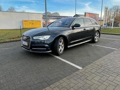 Schwarz Gebraucht 2015 Audi A6 Kombi | 16.000 € (Fairer Preis)
