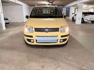 Beige Gebraucht 2004 Fiat Panda Limousine | 1.750 € (Fairer Preis)