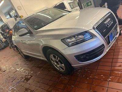 Second-hand Audi Q5 211 CP (155 kW) 2009 Argintiu SUV