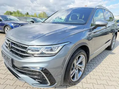 Gebraucht VW Tiguan Allspace R-line 245 PS (180 kW) 2022 Grau SUV