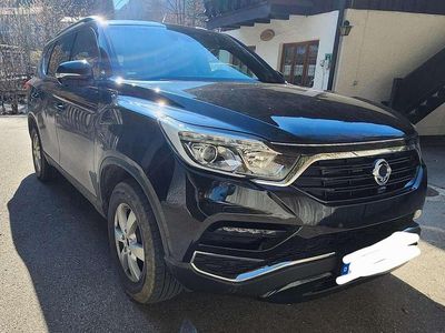 Gebraucht Ssangyong (KGM) Rexton Sapphire 178 PS (130 kW) 2018 Schwarz SUV