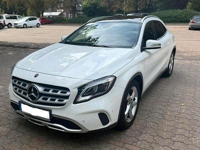 Mercedes GLA200