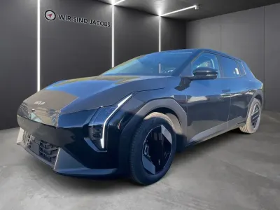Neu Kia EV4 Earth 150 kW (204 PS) 2026 Schwarz Limousine