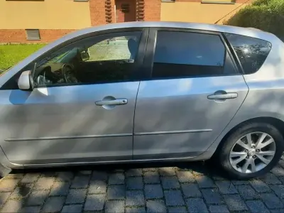 Gebraucht Mazda 3 105 PS (77 kW) 2006 Silber Kleinwagen
