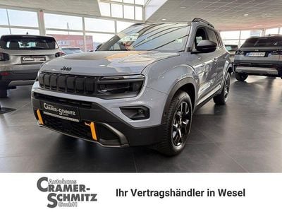 Neu Jeep Avenger North 145 PS (106 kW) 2025 Grau SUV