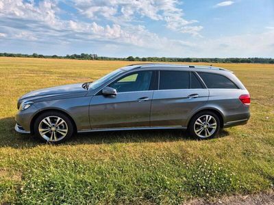 Mercedes E220