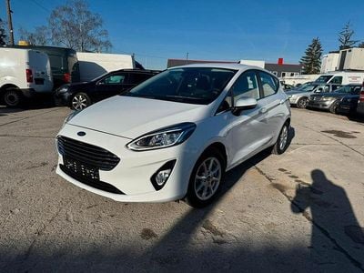 Gebraucht Ford Fiesta Titanium 95 PS (69 kW) 2021 Weiß Kleinwagen
