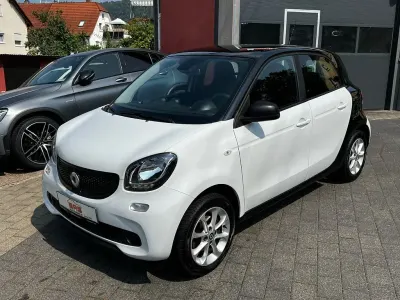 Gebraucht Smart ForFour Passion 90 PS (66 kW) 2016 Schwarz Kleinwagen