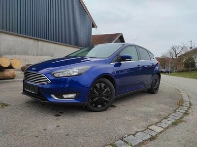 Usata Ford Focus 125 CV (91 kW) 2014 Blu Berlina