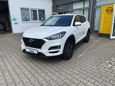 Gebraucht Hyundai Tucson Pure 177 PS (130 kW) 2019 Weiß SUV