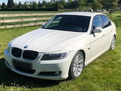 Brugt BMW 318 143 HK (105 kW) 2009 Hvid Sedan