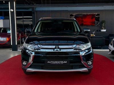 Gebraucht Mitsubishi Outlander Plus 150 PS (110 kW) 2015 Schwarz SUV