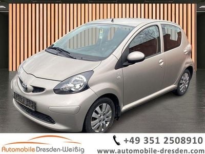 Gebraucht Toyota Aygo Basis 68 PS (50 kW) 2007 Beige Kleinwagen