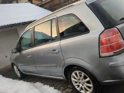 Gebraucht Opel Zafira 120 PS (88 kW) 2006 Silber Van / Kleinbus
