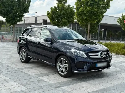 Usata Mercedes GLE350 260 CV (191 kW) 2016 Blu SUV