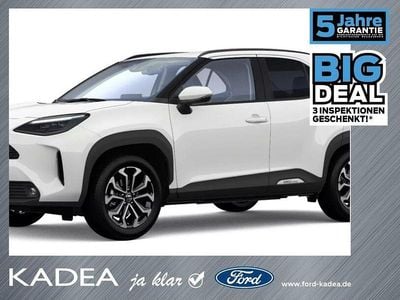 Neu Toyota Yaris Hybrid 131 PS (96 kW) 2026 Super white 2 Kleinwagen