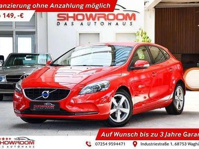 Second-hand Volvo V40 You! 114 CP (83 kW) 2014 Roșu Berlinǎ