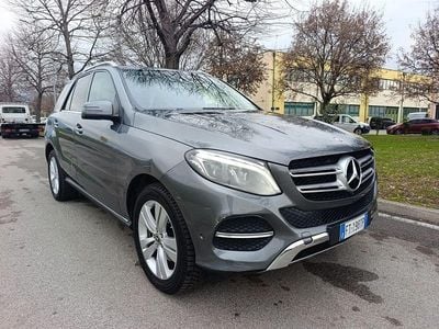 Gebraucht Mercedes GLE250 204 PS (150 kW) 2019 Grau SUV