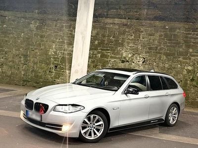 Gebraucht BMW 530 204 PS (150 kW) 2011 Grau Kombi