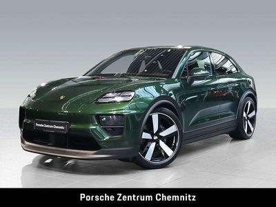 Nuova Porsche Macan 4 Electric 300 kW (408 CV) 2025 Verde SUV