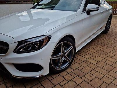 Usata Mercedes C180 AMG line 156 CV (114 kW) 2017 Bianco Coupé