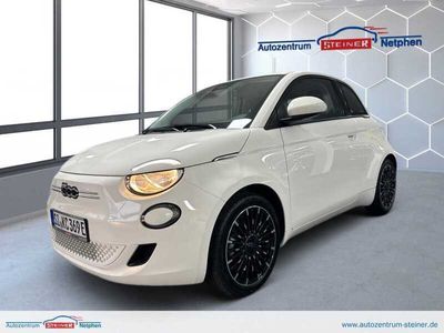 gebraucht Fiat 500e ICON Winterpaket Kamera Kessy 17 Zoll