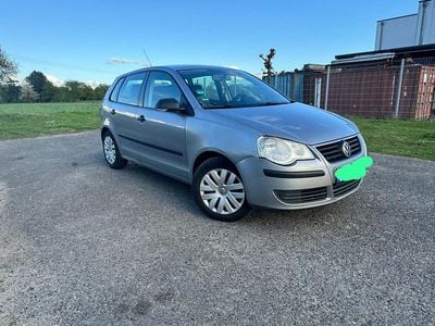 Used VW Polo 80 HP (58 kW) 2007 Silver Hatchback