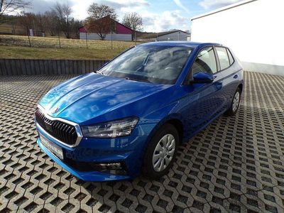 Gebraucht Skoda Fabia Selection 80 PS (58 kW) 2024 Blau Kleinwagen