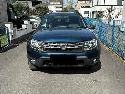 Second-hand Dacia Duster 114 CP (83 kW) 2016 Albastru SUV