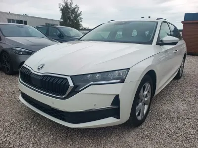 Gebraucht Skoda Octavia Selection 150 PS (110 kW) 2025 Weiß Kombi