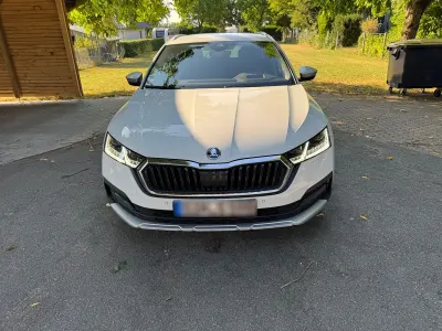 Gebraucht Skoda Octavia 150 PS (110 kW) 2023 Weiß Kombi