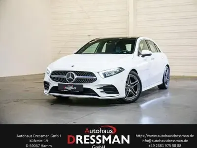 Gebraucht Mercedes A200 AMG line 163 PS (119 kW) 2022 Polarweiss  unilack Limousine
