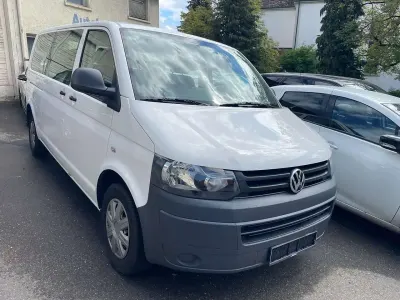 Używany VW Caravelle Trendline 140 KM (102 kW) 2011 Biały Van
