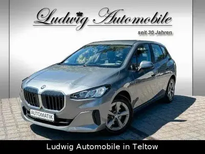 Gebraucht BMW 218 Active Tourer Performance 136 PS (100 kW) 2022 Grau Van / Kleinbus