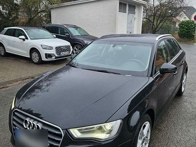 Gebraucht Audi A3 105 PS (77 kW) 2013 Schwarz Limousine