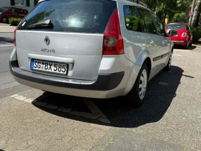 Occasion Renault Mégane GrandTour Expression 131 ch (96 kW) 2005 Argent Break