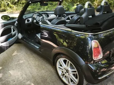 Gebraucht Mini Cooper Cabriolet 116 PS (85 kW) 2007 Schwarz Cabrio