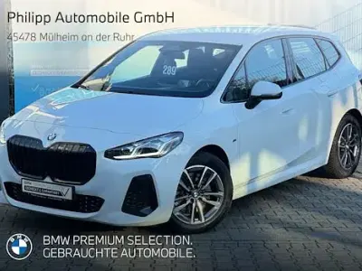 Gebraucht BMW 223 Active Tourer Luxury Line 218 PS (160 kW) 2023 Weiß Van / Kleinbus
