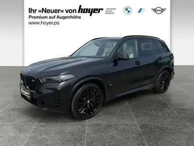 Gebraucht BMW X5 M Sport 530 PS (389 kW) 2024 Sonderlackierung SUV