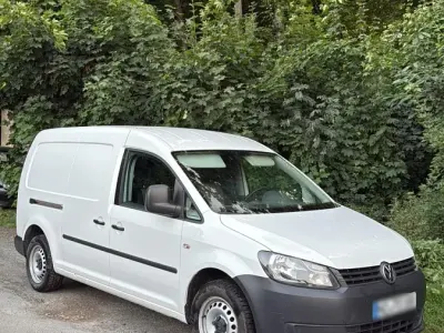 Gebraucht VW Caddy Maxi 102 PS (75 kW) 2011 Weiß Van / Kleinbus