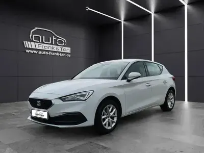 Gebraucht Seat Leon Style 131 PS (96 kW) 2020 Weiß Limousine