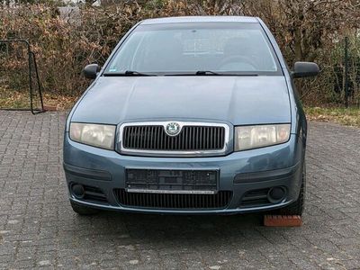 gebraucht Skoda Fabia 1,2 L 4 Türen