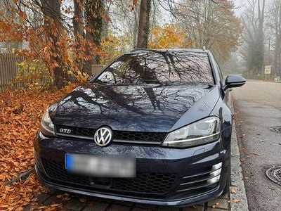 VW Golf VII
