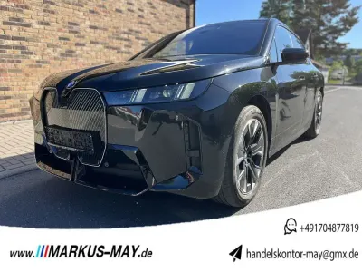 Gebraucht BMW iX M Sport 400 kW (544 PS) 2025 Schwarz SUV