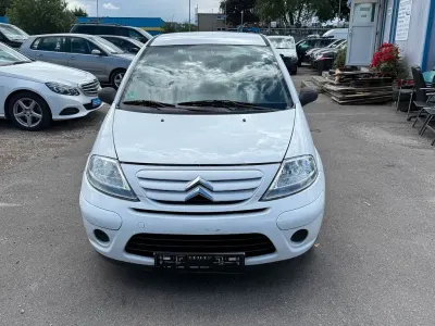 Gebraucht Citroën C3 Exclusive 73 PS (53 kW) 2009 Weiß Limousine