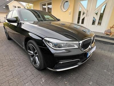 BMW 740