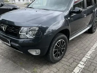 Gebraucht Dacia Duster Black Shadow 125 PS (91 kW) 2018 Grau SUV