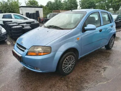 Gebraucht Chevrolet Kalos 94 PS (69 kW) 2003 Blau Limousine